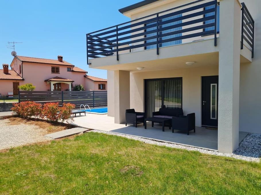 Marcante - Designer, Romantic Pool View Suite Πόρετς Εξωτερικό φωτογραφία